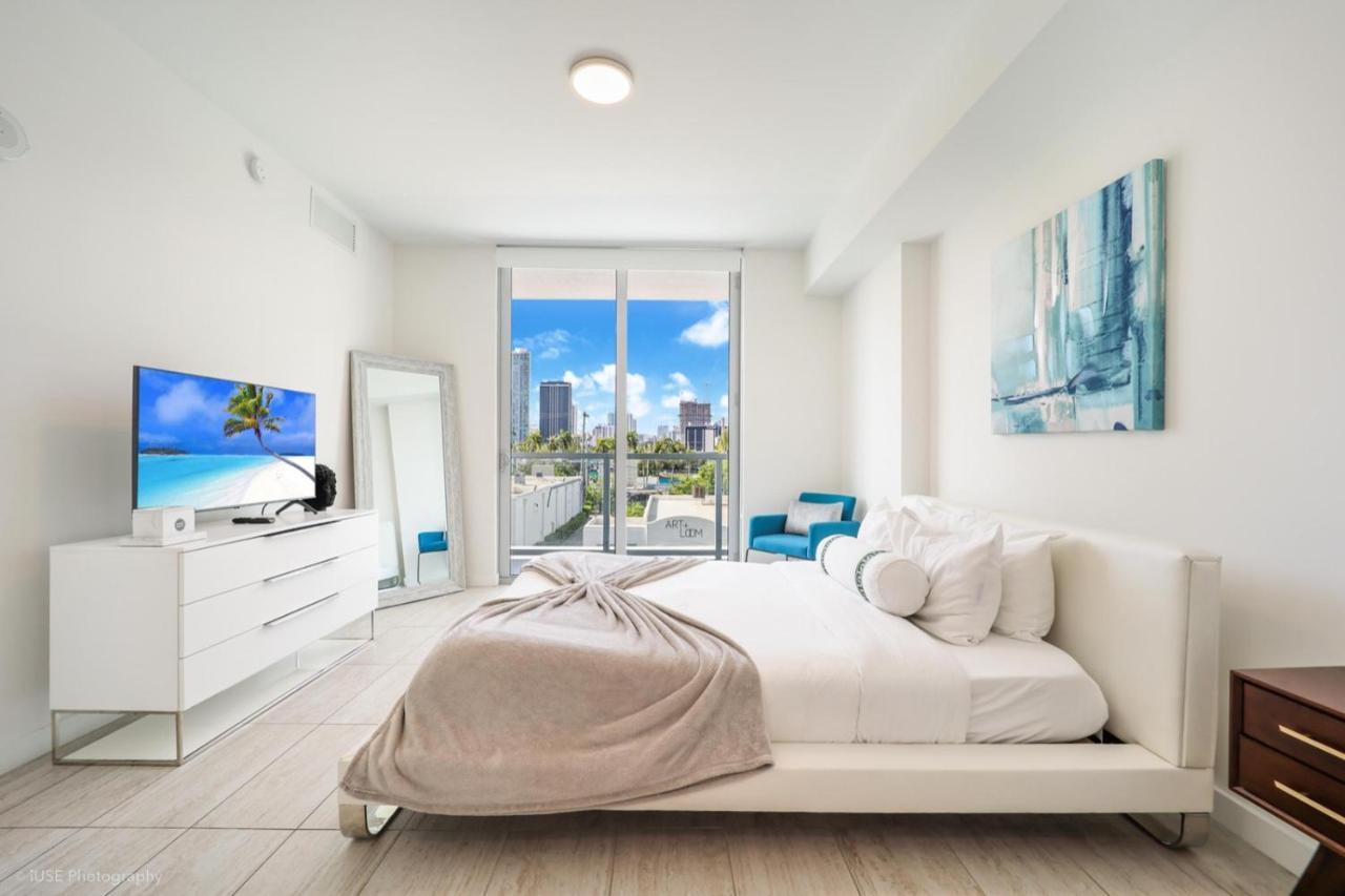 Quadro Residences By Ionica Miami Exteriör bild