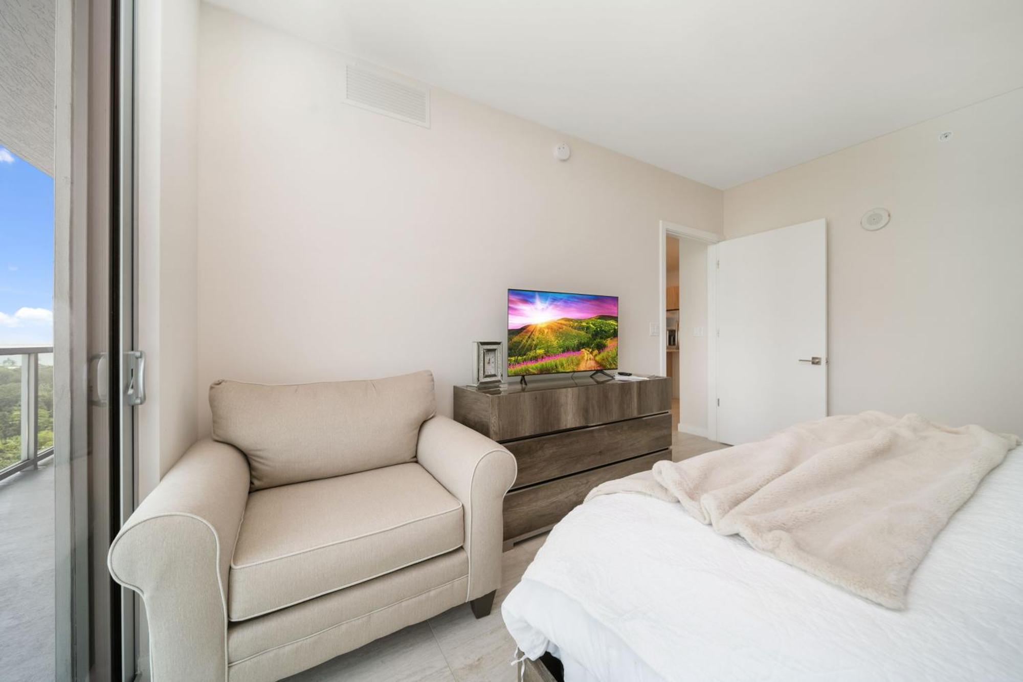 Quadro Residences By Ionica Miami Exteriör bild