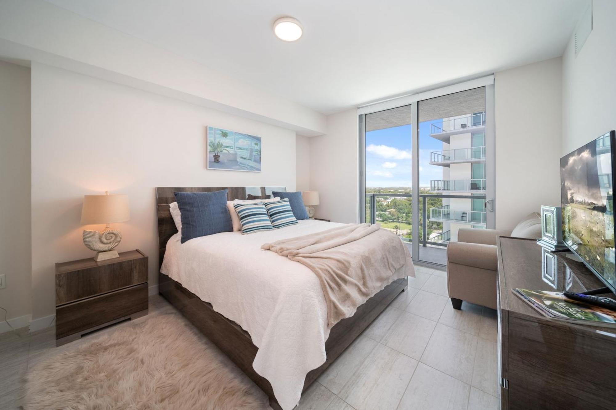 Quadro Residences By Ionica Miami Exteriör bild